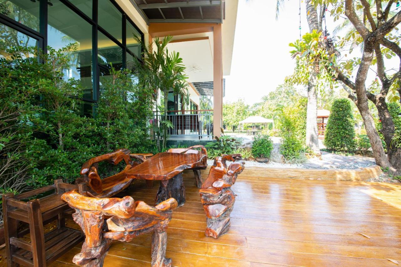 Rnana Grand Hotell Phang Nga Eksteriør bilde