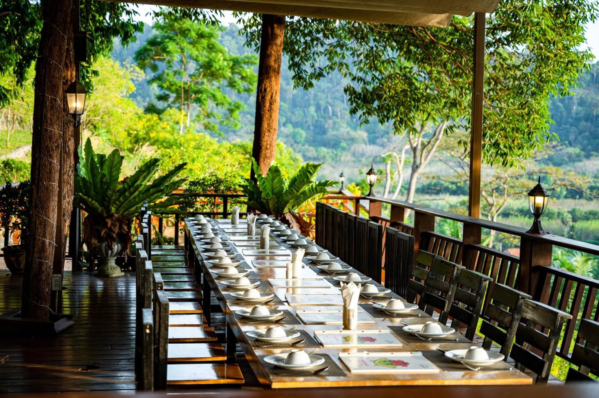 Rnana Grand Hotell Phang Nga Eksteriør bilde